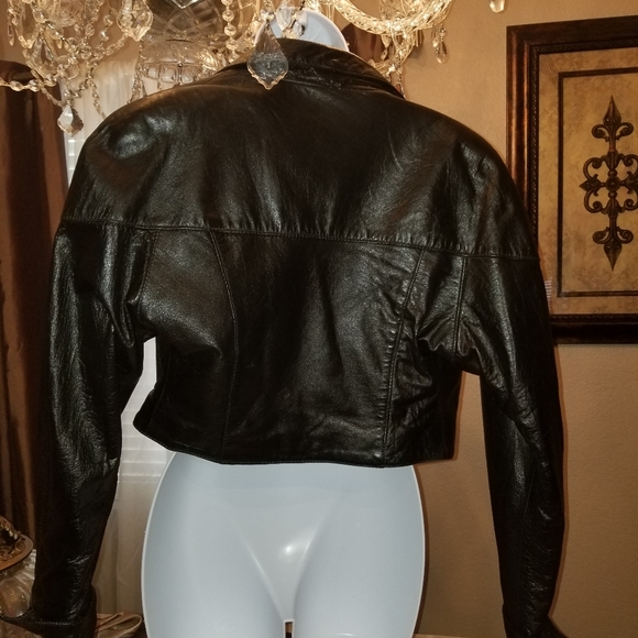 Leather jacket - Picture 10 of 11
